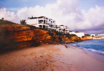 Cupecoy Beach, St. Martin