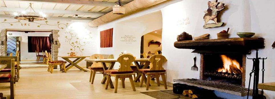 Kuldse Notsu Korts, Tallinn, Estonia