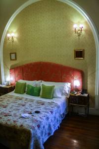 Rooney's Boutique Hotel