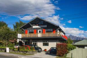 Queenstown Chalet, New Zealand