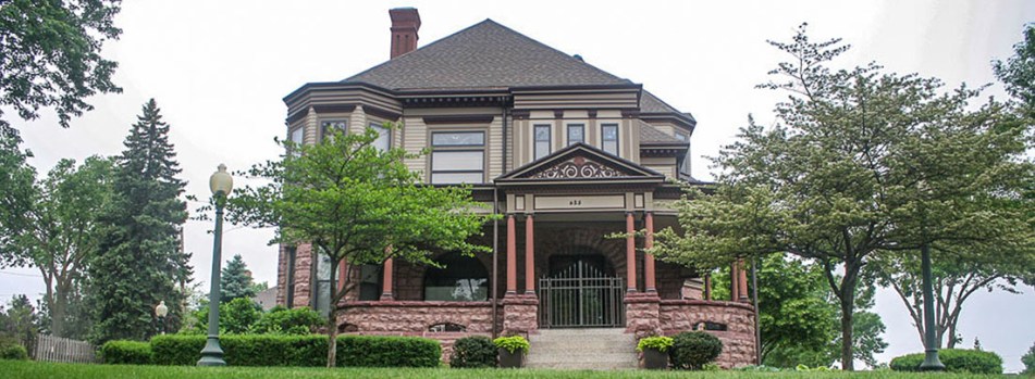 Tuthill House, Sioux Falls, South Dakota