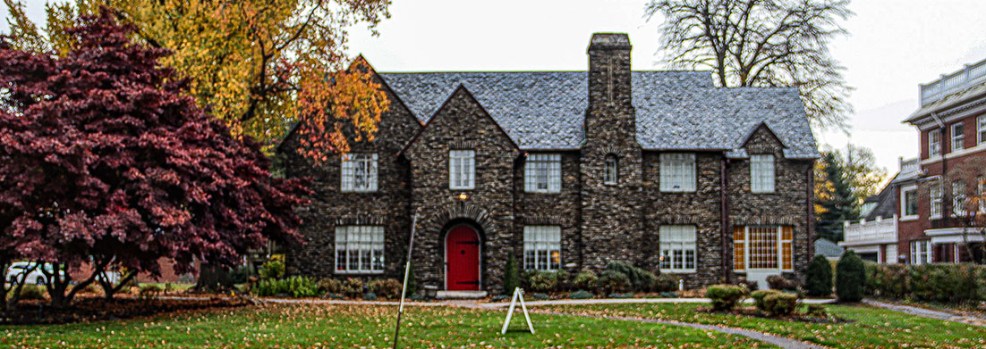 The Manor on Front, Harrisburg, Pennsylvania