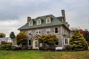The Manor on Front, Harrisburg, Pennsylvania