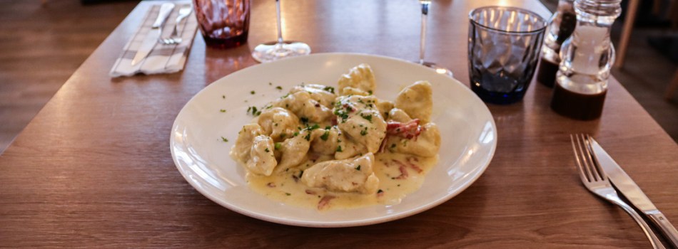 Um Dierfgen, Luxembourg