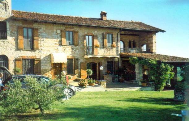 Villa Cascina Martinenga, Cereseto, Italy